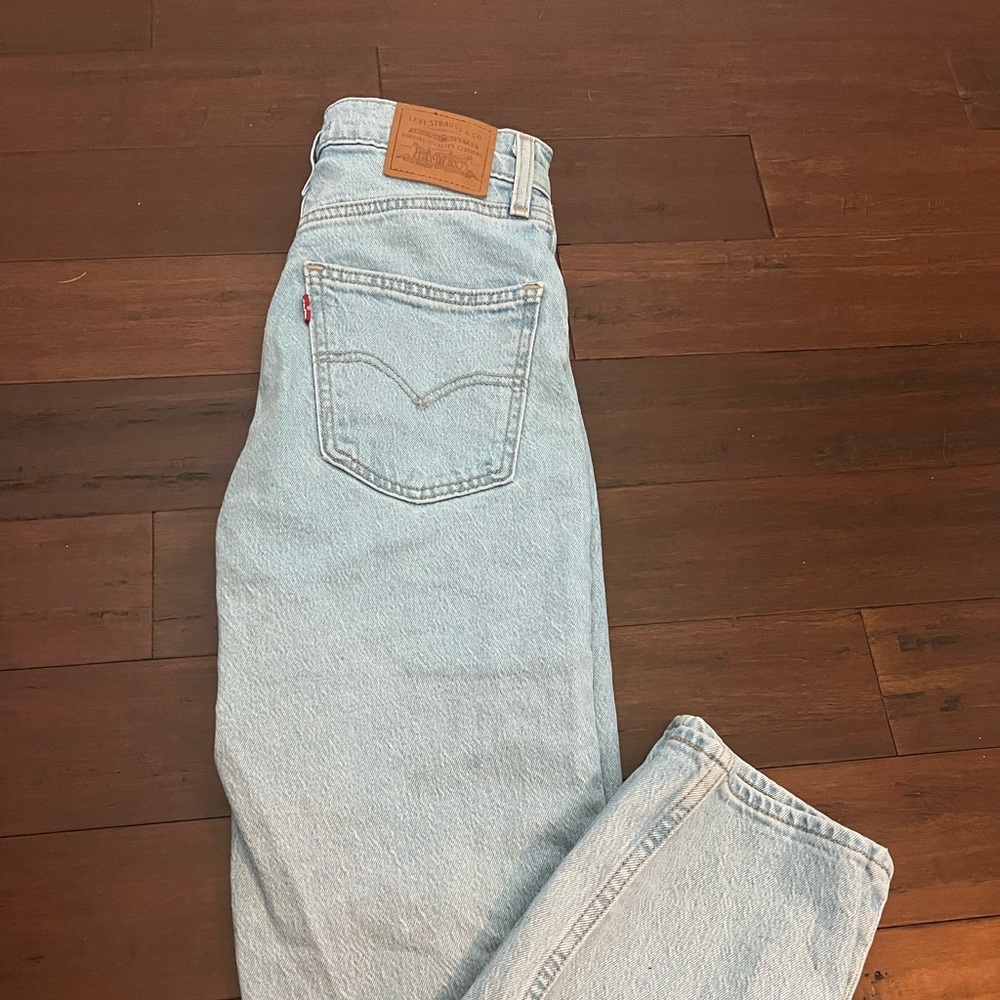 Levi’s 70s high rise slim straight jeans